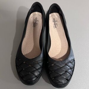 Clark’s Women's Gracelin Maze Loafer Flat size 6.5 black leather